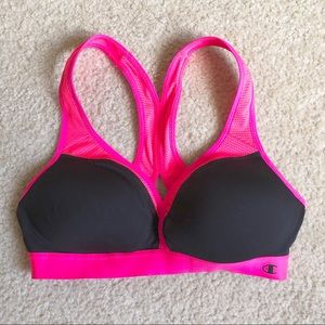 Women’s champion sports bra size M